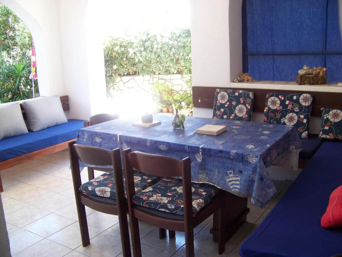 Apartments Misini Dvori Stomorska Dış mekan fotoğraf