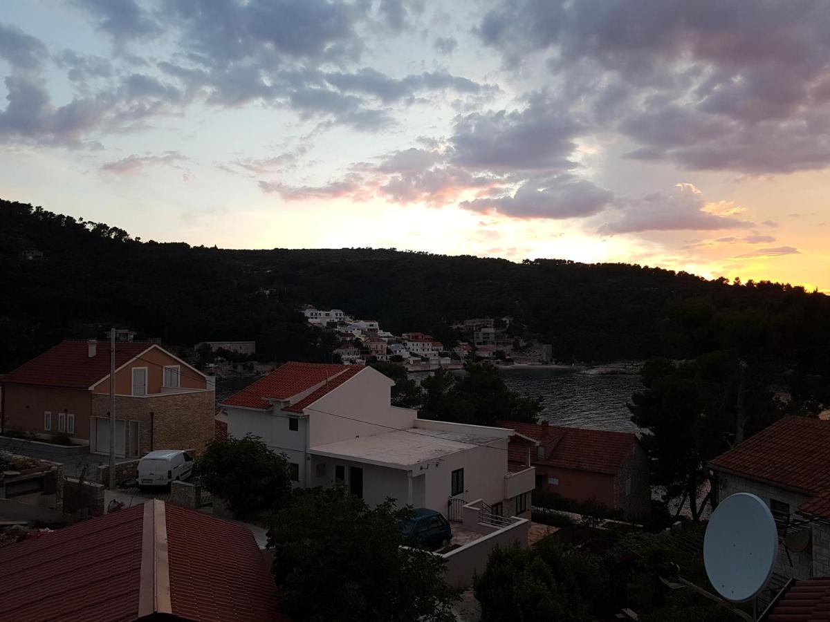 Apartments Misini Dvori Stomorska Dış mekan fotoğraf